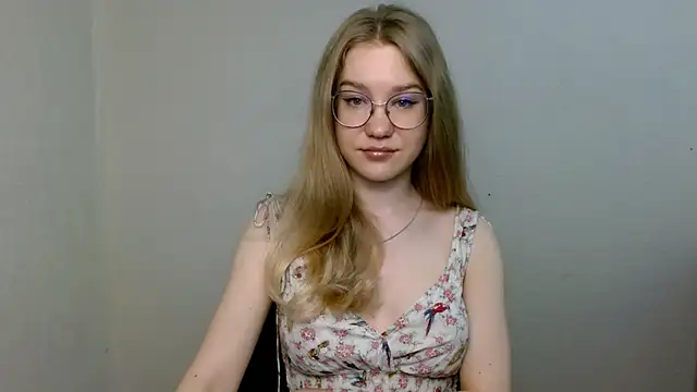 cindi hot online show from 06-09-26, 10:16