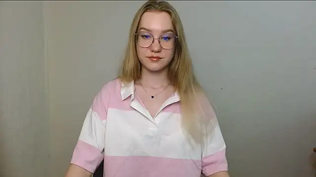 cindi hot online show from 07-10-26, 10:29