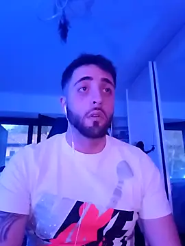 Snapshot of 1ninefellababy chatting on 02-23-25, 05:18 1ninefellababy online show from 02-23-25, 05:18