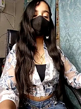 Parinaaz18 online show from 12-02-25, 01:33