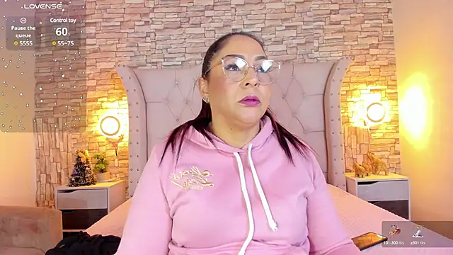 Gina Myers online show from 01-06-25, 01:08