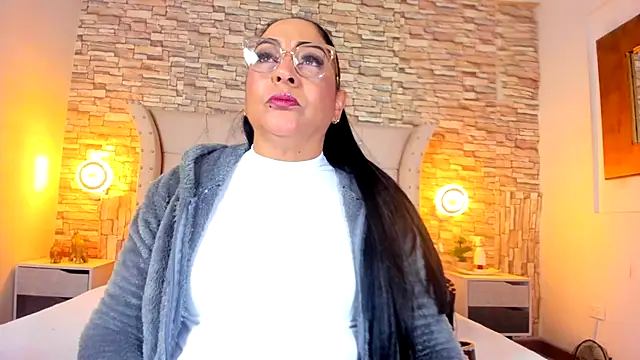 Gina Myers online show from 10-01-25, 12:22