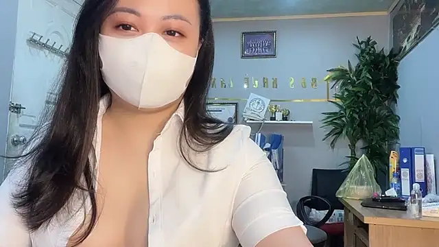 Bamboo Swetie online show from 12-04-24, 02:04