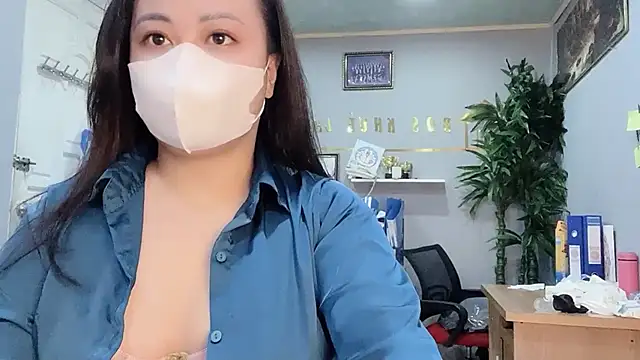 Bamboo Swetie online show from 01-14-25, 05:40