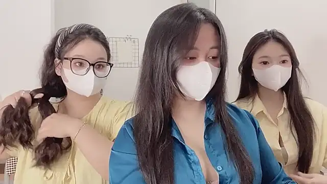 Bamboo Swetie online show from 10-23-25, 03:00