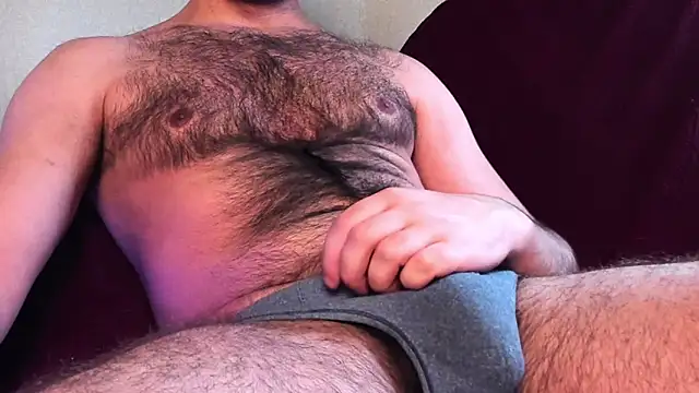 Deckard Webb1  online show from 12-17-24, 05:04