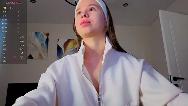 Snapshot of Dream_emma chatting on 10-06-25, 06:22 Dream emma online show from 10-06-25, 06:22