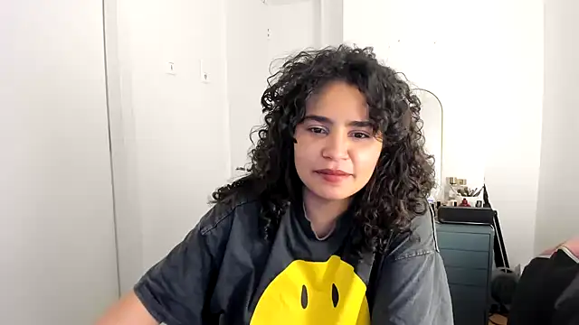 cinnamon rosa online show from 12-04-24, 01:14