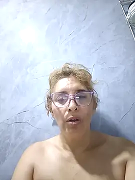 leona- online show from 02-02-25, 07:57