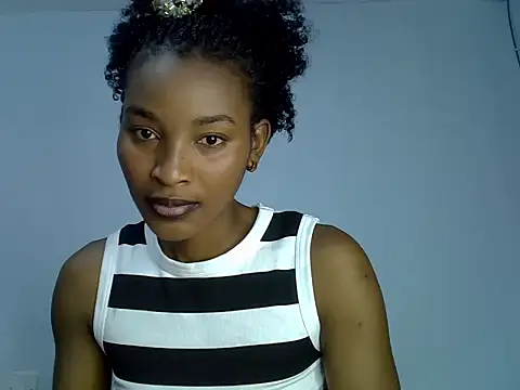 cute-alexis online show from 09-15-25, 11:32