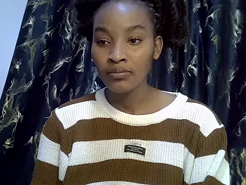 Snapshot of cute-alexis chatting on 05-13-26, 01:30 cute-alexis online show from 05-13-26, 01:30