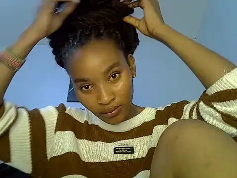 Snapshot of cute-alexis chatting on 05-25-26, 09:48 cute-alexis online show from 05-25-26, 09:48