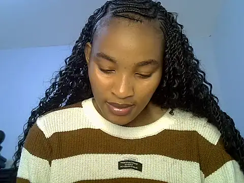 Snapshot of cute-alexis chatting on 05-28-26, 10:45 cute-alexis online show from 05-28-26, 10:45