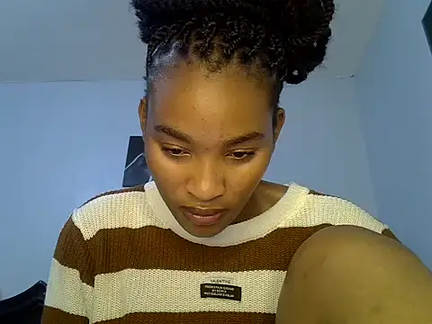 Snapshot of cute-alexis chatting on 06-10-26, 08:57 cute-alexis online show from 06-10-26, 08:57