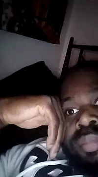 Snapshot of goodboybaddaddy chatting on 02-15-25, 03:42 goodboybaddaddy online show from 02-15-25, 03:42