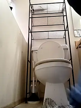 Snapshot of goodboybaddaddy chatting on 09-09-25, 03:33 goodboybaddaddy online show from 09-09-25, 03:33