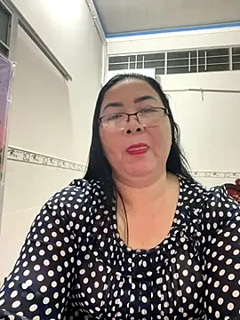 Snapshot of NDith chatting on 09-14-25, 12:04 NDith online show from 09-14-25, 12:04