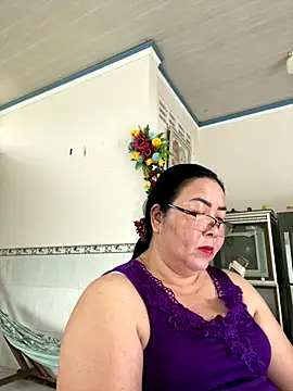 Snapshot of NDith chatting on 09-19-25, 12:12 NDith online show from 09-19-25, 12:12