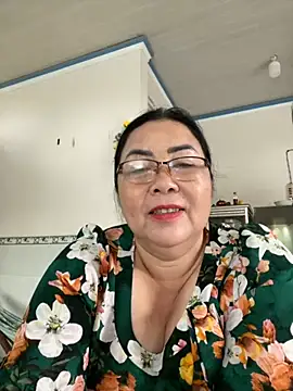 Snapshot of NDith chatting on 09-27-25, 01:54 NDith online show from 09-27-25, 01:54