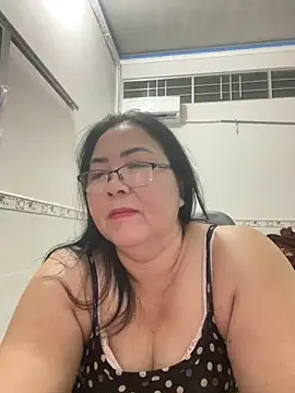 Snapshot of NDith chatting on 11-07-25, 01:33 NDith online show from 11-07-25, 01:33