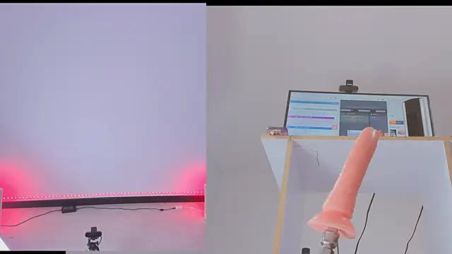 Snapshot of Kinky_Cloe chatting on 02-25-25, 04:00 Kinky Cloe online show from 02-25-25, 04:00