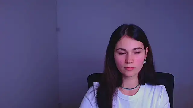 Loon Amore online show from 12-17-24, 07:37