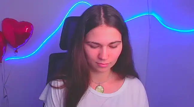 Loon Amore online show from 02-23-25, 07:38