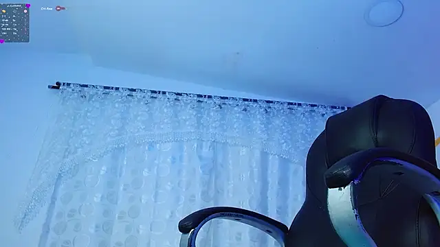 Matthew Boy  online show from 12-21-24, 08:18