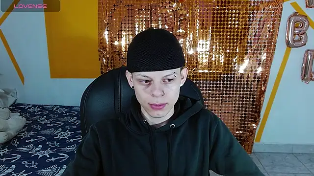 Matthew Boy  online show from 01-25-25, 05:29