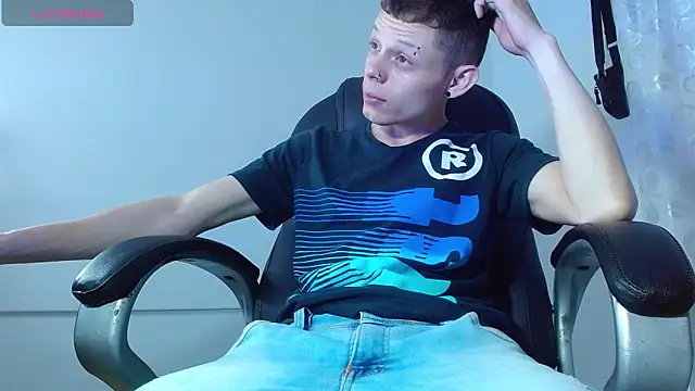 Matthew Boy  online show from 02-20-25, 04:07