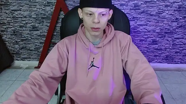 Matthew Boy  online show from 03-09-25, 12:31