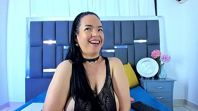Snapshot of talivega chatting on 01-08-25, 06:20 talivega online show from 01-08-25, 06:20