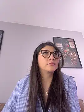 Snapshot of hannaasweet chatting on 02-03-26, 08:47 hannaasweet online show from 02-03-26, 08:47