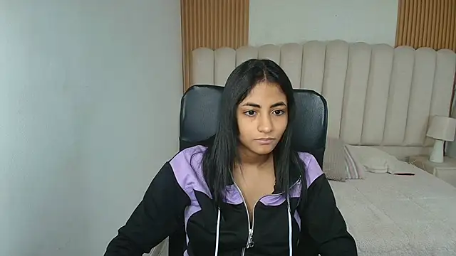 shaneelle online show from 04-20-26, 03:09