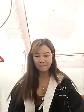 Sexy-ladyboobs20 online show from 12-28-24, 10:34