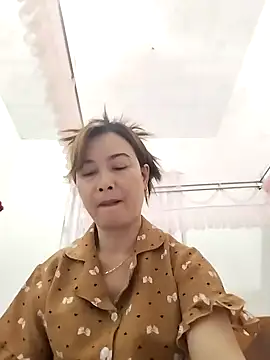 Sexy-ladyboobs20 online show from 12-31-24, 11:42