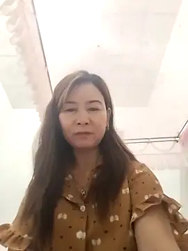 Sexy-ladyboobs20 online show from 01-02-25, 10:22