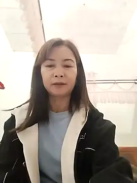 Sexy-ladyboobs20 online show from 01-08-25, 10:48