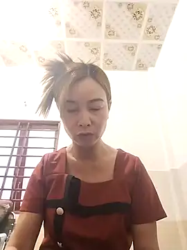 Sexy-ladyboobs20 online show from 03-05-25, 07:05