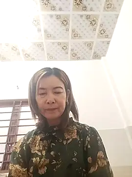 Sexy-ladyboobs20 online show from 09-09-25, 12:54