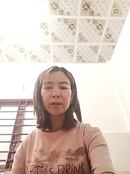 Sexy-ladyboobs20 online show from 09-10-25, 01:05