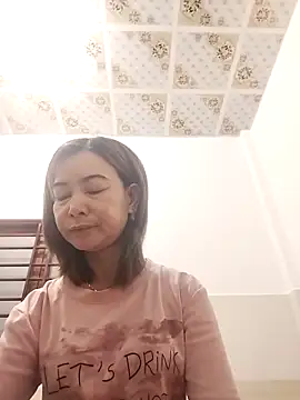 Sexy-ladyboobs20 online show from 09-12-25, 10:54