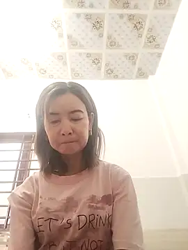 Sexy-ladyboobs20 online show from 10-08-25, 01:14