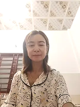 Sexy-ladyboobs20 online show from 10-22-25, 10:48