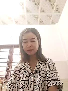 Sexy-ladyboobs20 online show from 11-03-25, 01:19