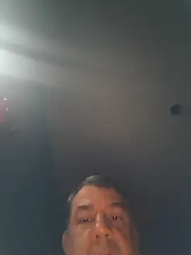 Carlossantos07 online show from 04-18-26, 10:30