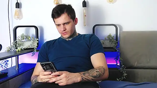 CarterCole online show from 01-31-25, 08:01