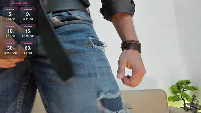 RawAdam online show from 11-17-25, 06:35