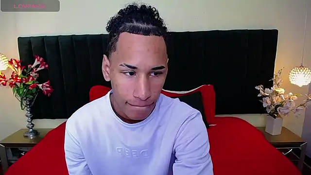 Snapshot of soft_attraction chatting on 01-14-26, 07:30 soft attraction online show from 01-14-26, 07:30