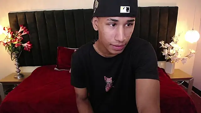 Snapshot of soft_attraction chatting on 02-14-26, 06:59 soft attraction online show from 02-14-26, 06:59